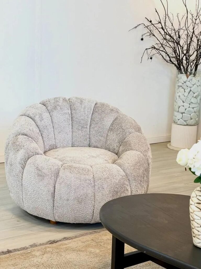 white sofas made by king design 237